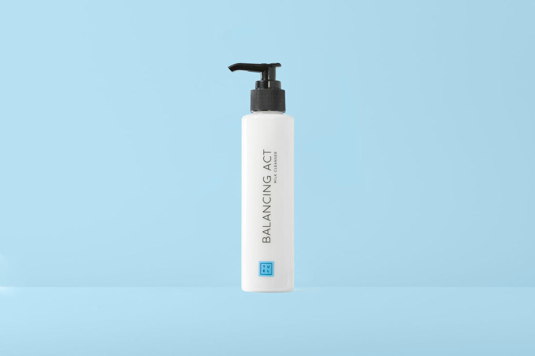 BALANCING ACT MILK CLEANSER