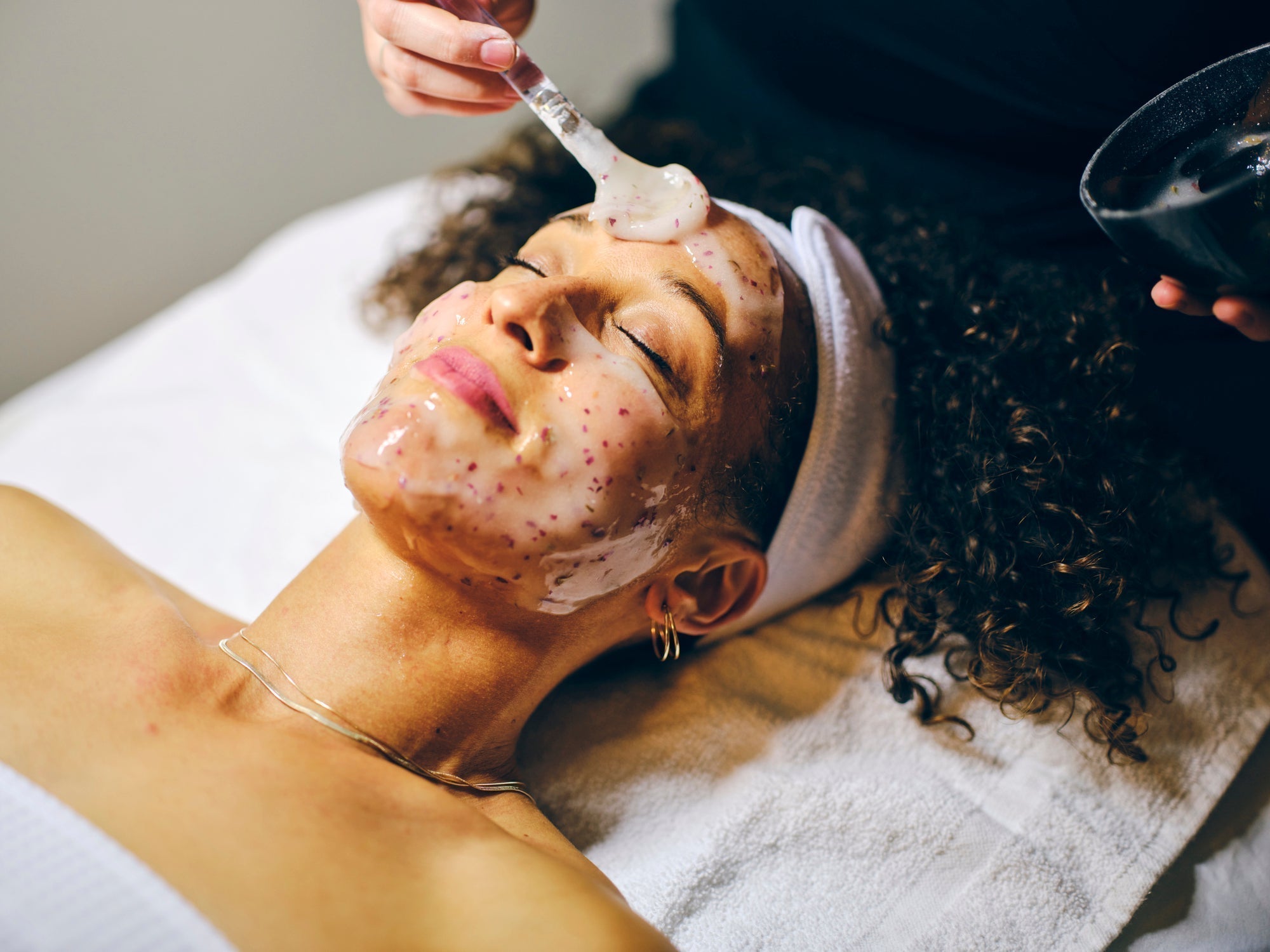 Why Clients Are Leaving Botox Clinics for Holistic Facial Specialists — The New Beauty Movement